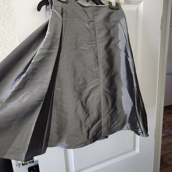 2-piece brides maid set w/wrap, Sz 18, Platinum - Picture 3 of 4